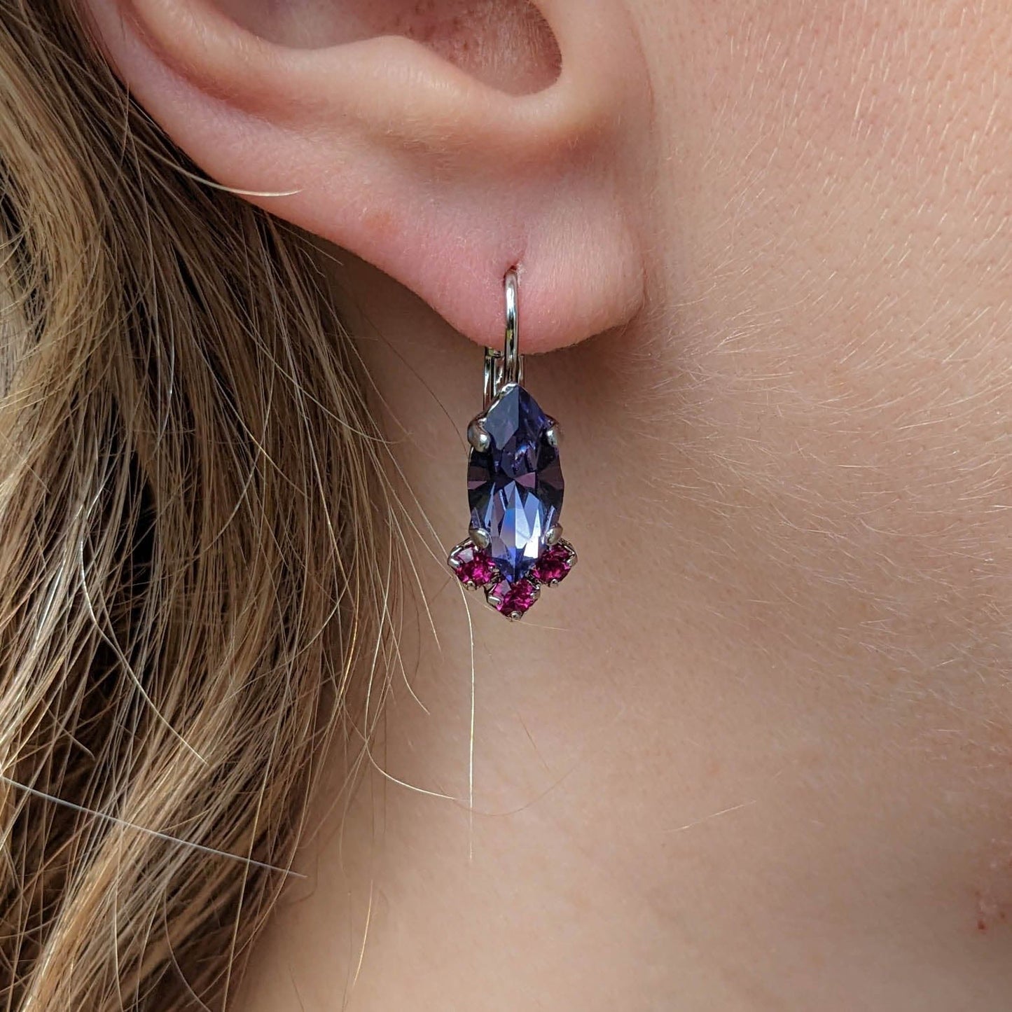 farfino_daniela_violet_ Farfino_swarovski_oorbellen_damice.nl_farfinooorbellen_farfinowinkel_enschede_damice.