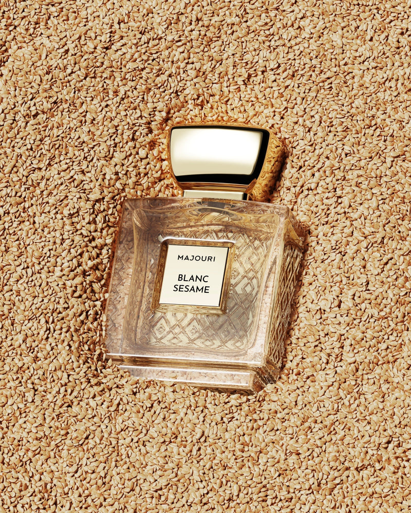 MAJOURI Blanc Sesame: Nieuwe Luxe Parfum 2025 | DAMICE Hair Salon Losser