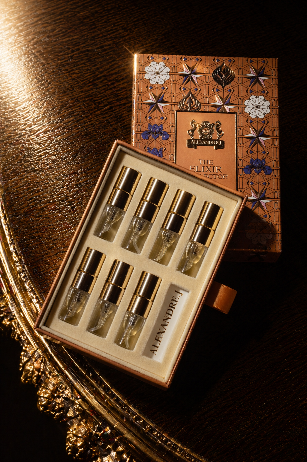 Alexandre J The Elixir Collector Sample Set 7x3ml – geopende doos met zeven parfumsamples