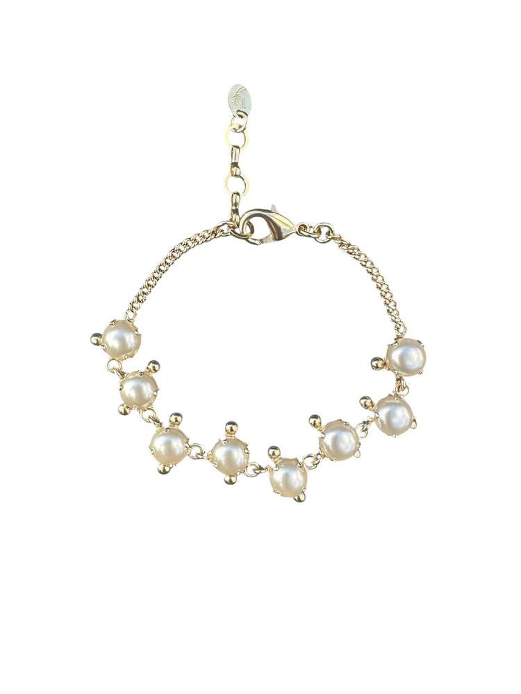 Gouden parel armband Damice Jewelry perfect voor de bruid.