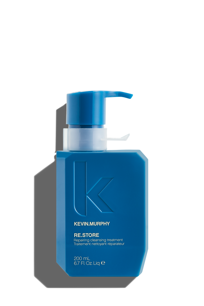 Helpt om beschadigd haar te reconstrueren en te herstellen. RE-STORE is een proteïne shot voor het haar.