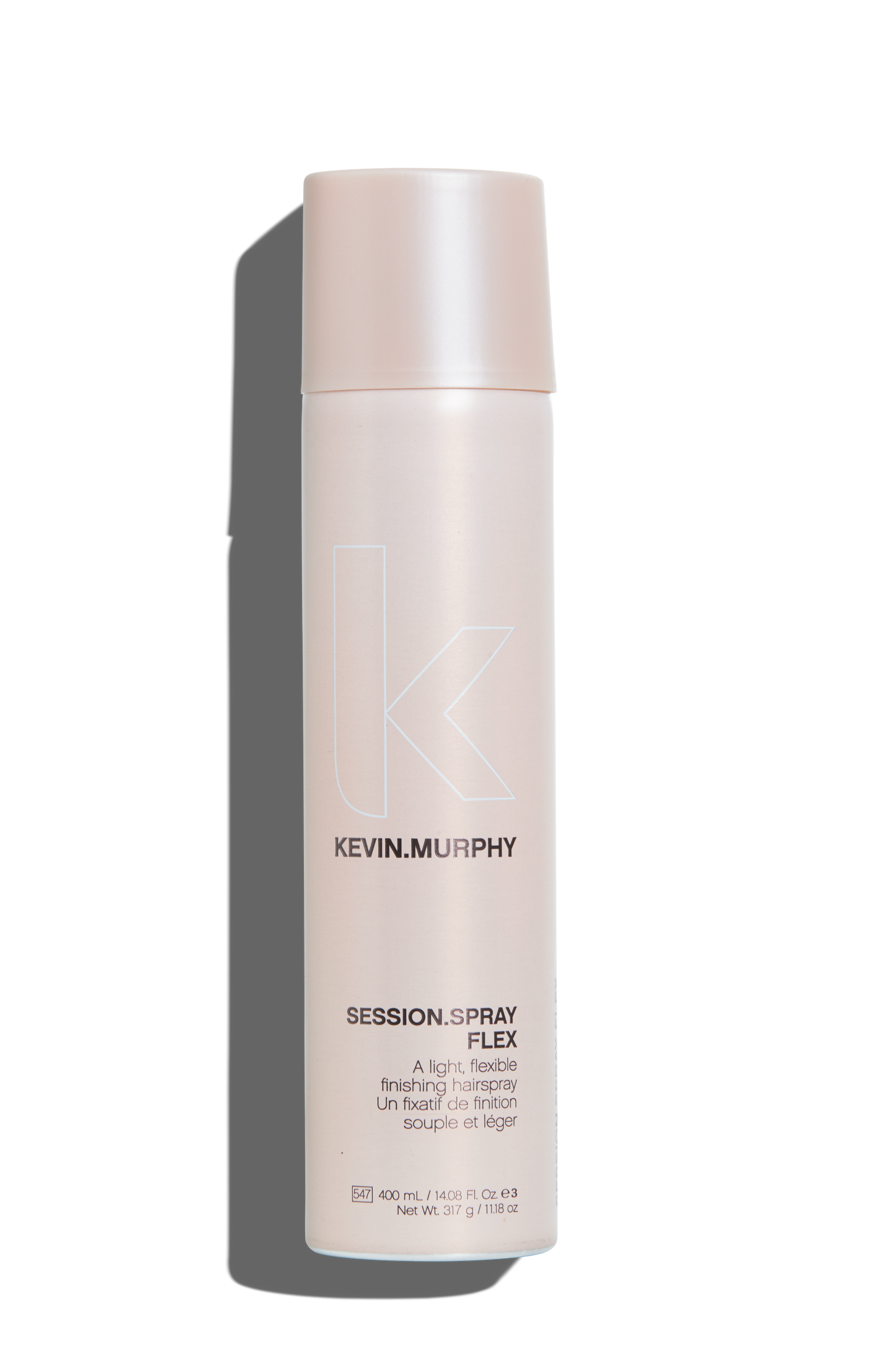 SESSION.SPRAY.FLEX is een lichte, flexibele afwerkingsspray dat gebruik maakt van geheugencopolymeren om selectief te binden aan regio’s van het haar om een flexibele en langdurige hold te creëren.