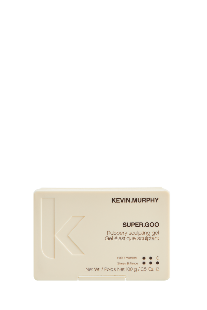 SUPER.GOO &nbsp; is een modelleergel voor een stevige grip met extracten van groene thee, bamboe en brandnetel. Vorm het haar met een natuurlijke afwerking die niet zal schilferen.
